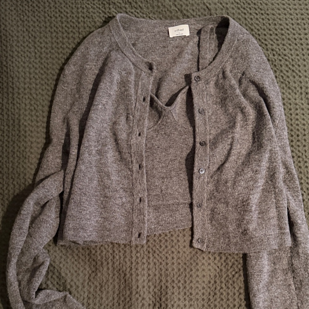Wilfred Gray Knit Cardigan and Tank Set